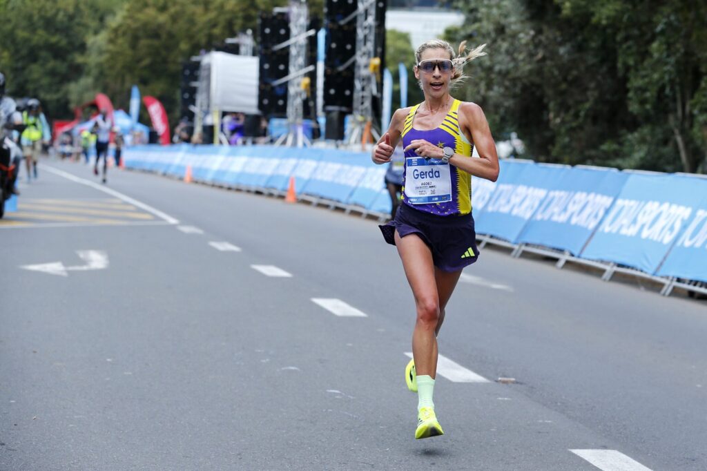 Run Your City with Gerda Steyn Photo Action Photo