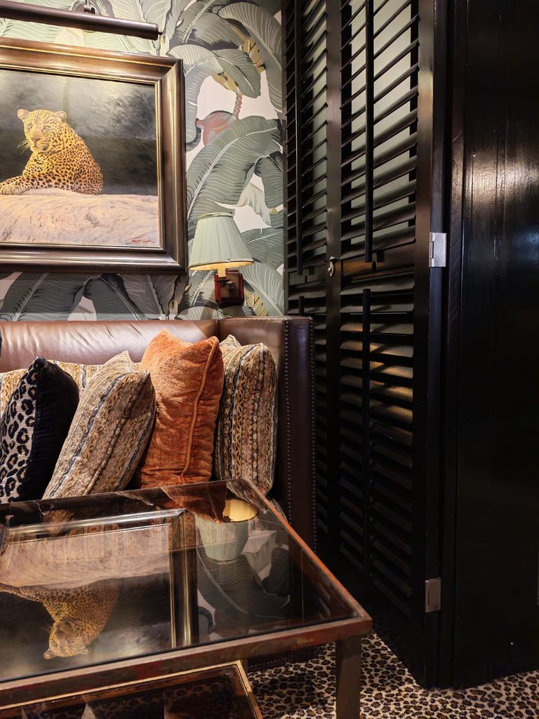 Leopard Bar at Twelve Apostles Hotel and Spa Cape Town overlooking the Atlantic Ocean